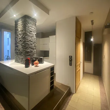 Apartament T2 Pied Dans L Eau Ajaccio (Corsica)